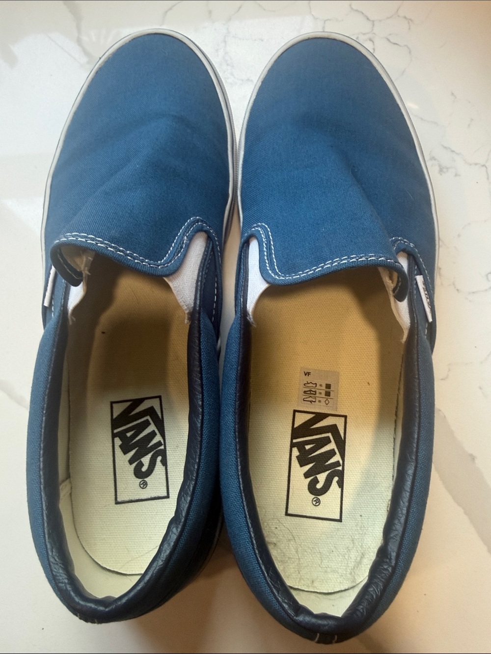Vans Classic Slip-On Shoes in Navy